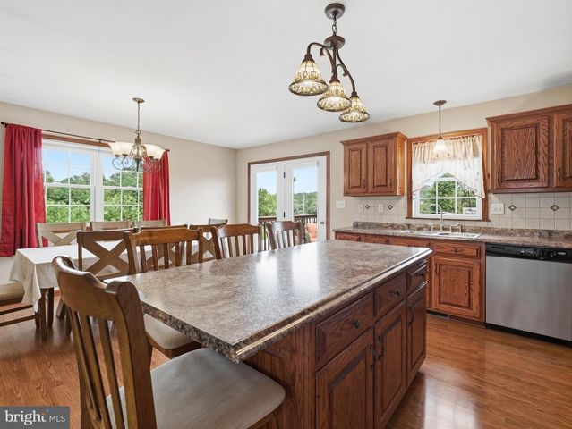 20 COLTON DR, Shippensburg, PA 17257