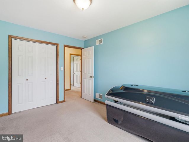 20 COLTON DR, Shippensburg, PA 17257