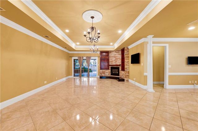 6220 Hickory Lane, Mobile, AL 36609