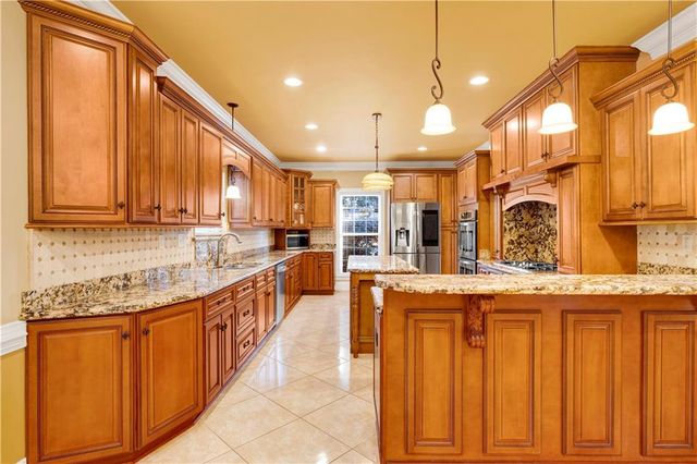 6220 Hickory Lane, Mobile, AL 36609