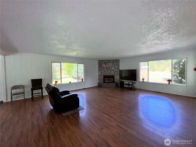 17320 N Highway 21 N, Malo, WA 99150