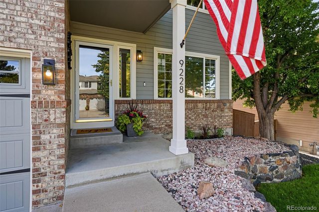 9228 Fox Fire Drive, Highlands Ranch, CO 80129