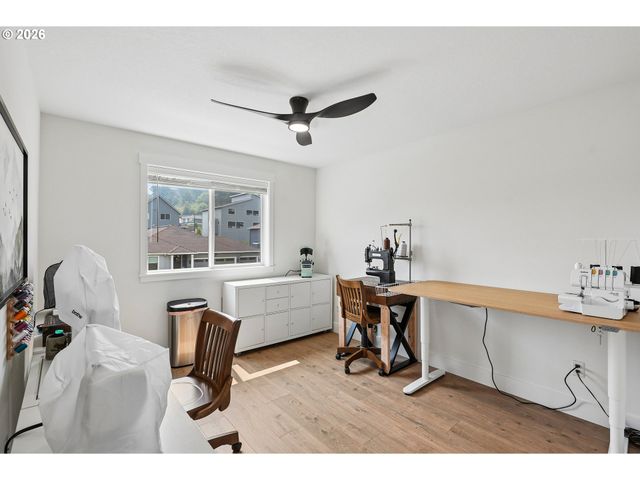 15333 Se LEGACY St, Happy Valley, OR 97086