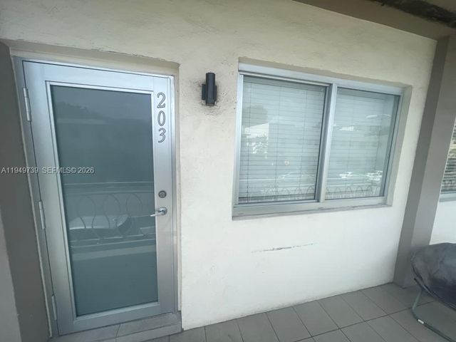 1601 Meridian Ave 203, Miami Beach, FL 33139