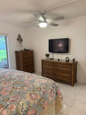 146 Somerset H 146, West Palm Beach, FL 33417