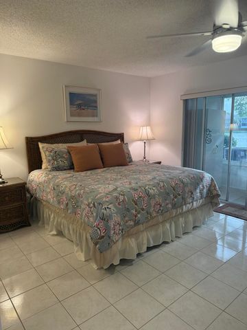 146 Somerset H 146, West Palm Beach, FL 33417
