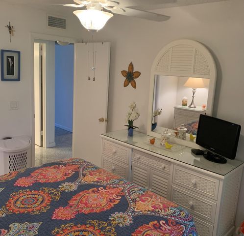 146 Somerset H 146, West Palm Beach, FL 33417