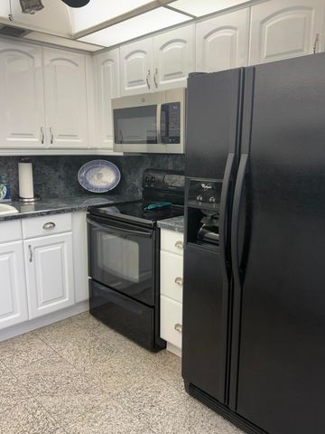 146 Somerset H 146, West Palm Beach, FL 33417