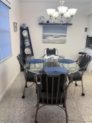 146 Somerset H 146, West Palm Beach, FL 33417