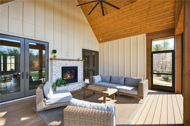 102 Waterfall Overlook Way, Easley, SC 29640