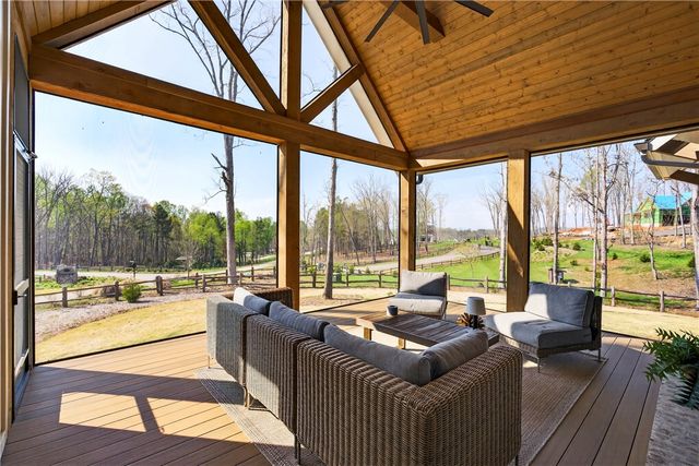 102 Waterfall Overlook Way, Easley, SC 29640