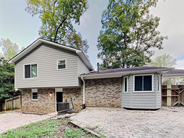 322 Hardwood Lane, Lawrenceville, GA 30044