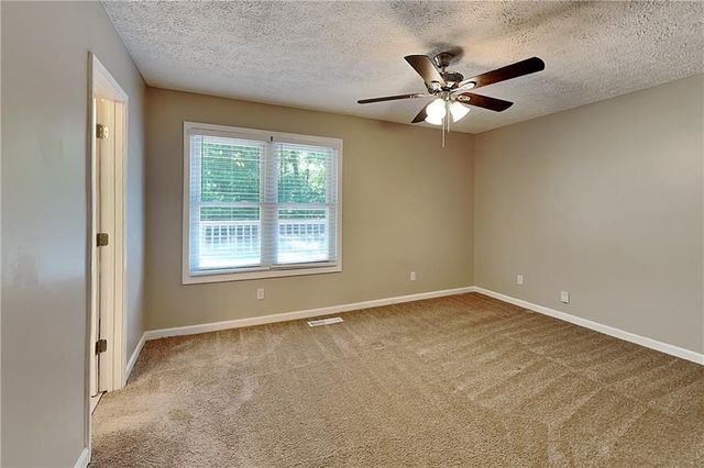 3702 Pine Brook Drive, Acworth, GA 30102