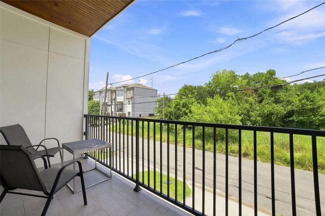 2618 Mcllhenny Street, Houston, TX 77004