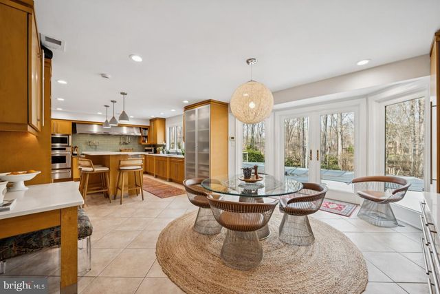 17 MANNING LN, Cherry Hill, NJ 08003