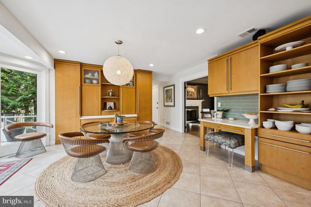 17 MANNING LN, Cherry Hill, NJ 08003