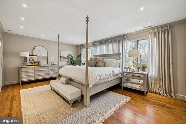 17 MANNING LN, Cherry Hill, NJ 08003