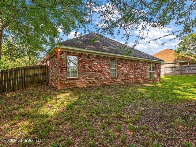 140 Raulston Drive, Byram, MS 39272