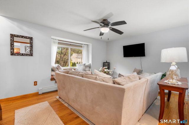 172 Andrew Avenue, Naugatuck, CT 06770