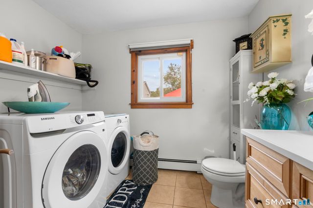 172 Andrew Avenue, Naugatuck, CT 06770