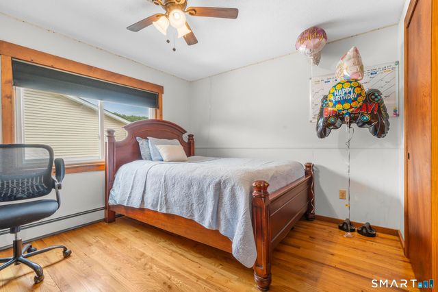 172 Andrew Avenue, Naugatuck, CT 06770