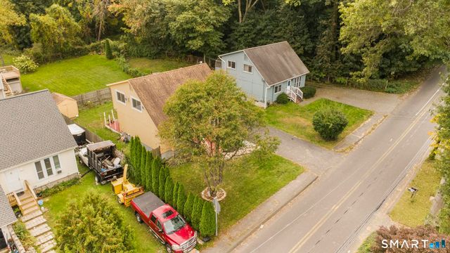 172 Andrew Avenue, Naugatuck, CT 06770