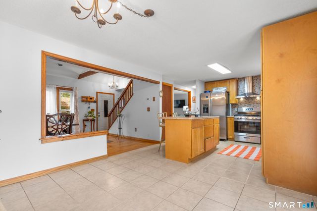 172 Andrew Avenue, Naugatuck, CT 06770