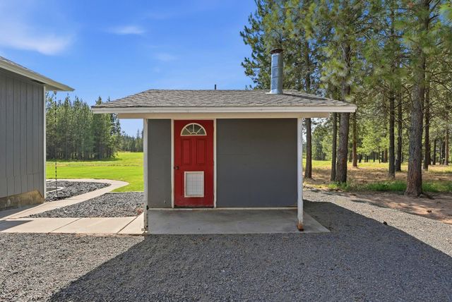 10609 S Degray Ln, Spokane, WA 99224