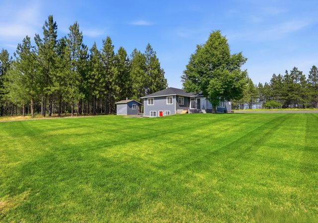 10609 S Degray Ln, Spokane, WA 99224