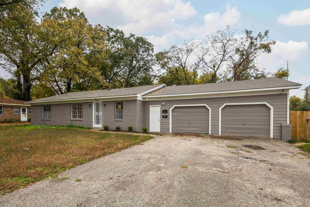 663 MOSS RD, Memphis, TN 38117