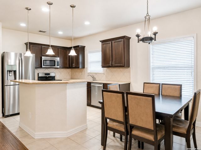 11839 Jasmine Way, San Antonio, TX 78253