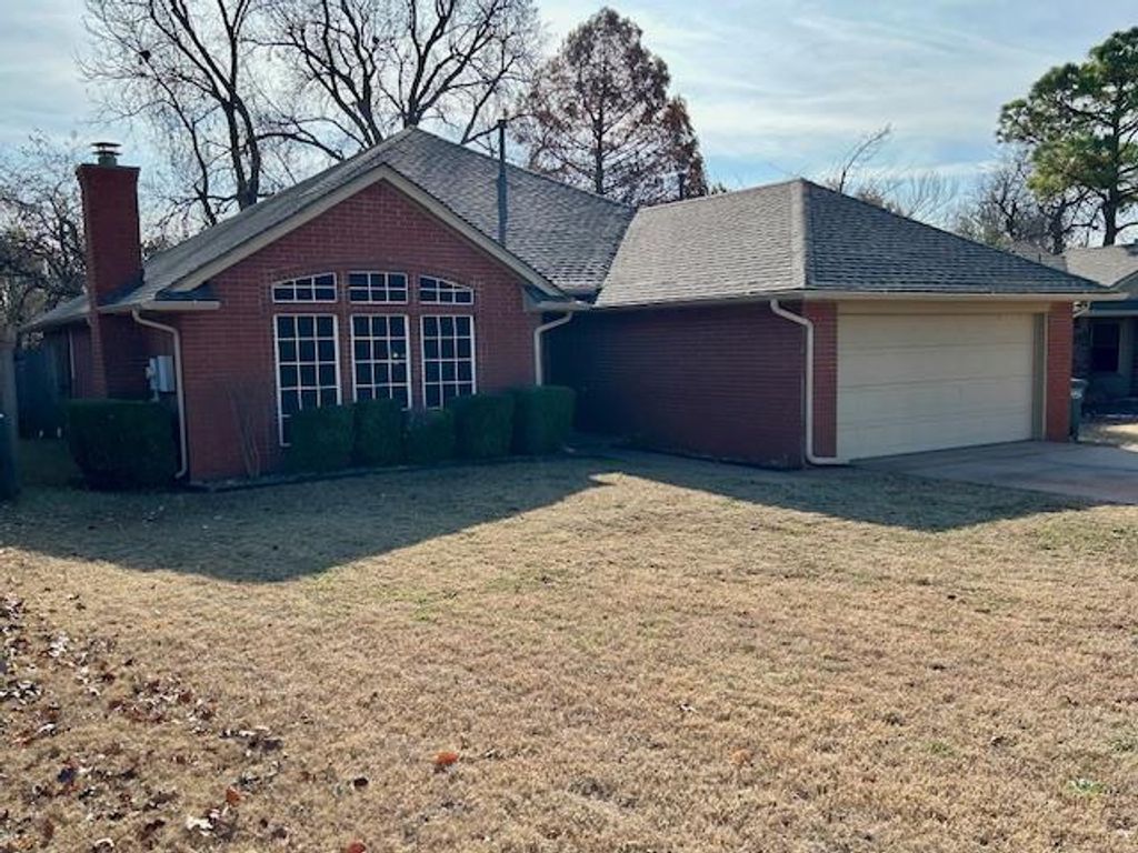 1804 Gray Fox Drive, Edmond, OK 73003