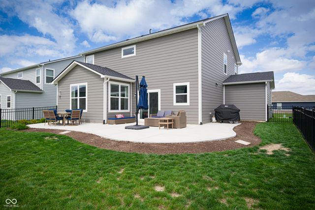 7325 Firestone Road, Whitestown, IN 46075