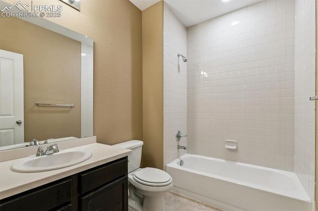 960 Fire Rock Place, Colorado Springs, CO 80921