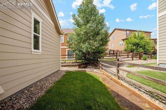 960 Fire Rock Place, Colorado Springs, CO 80921