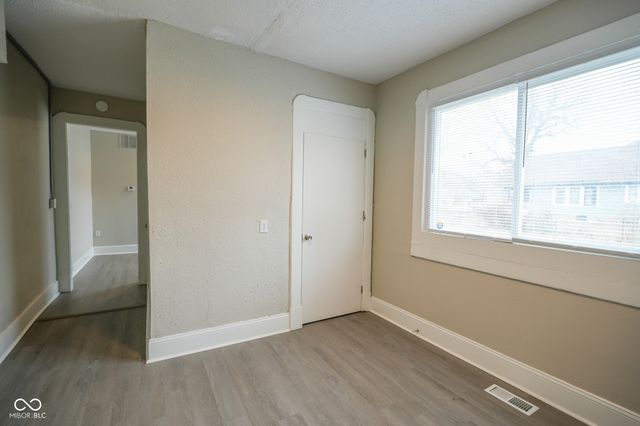 2343 E Adams Street, Indianapolis, IN 46218