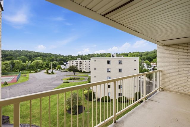 300 Park Terrace Drive 358, Stoneham, MA 02180