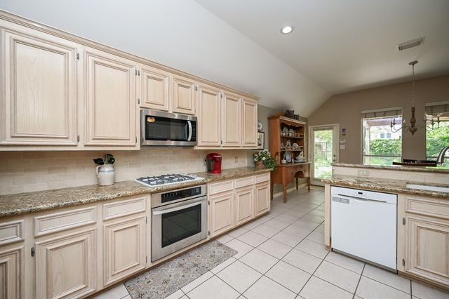 15423 Coral Leaf Trail, Cypress, TX 77433