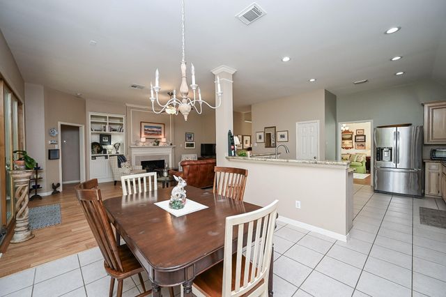 15423 Coral Leaf Trail, Cypress, TX 77433