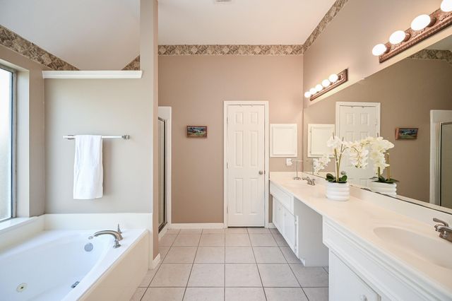 15423 Coral Leaf Trail, Cypress, TX 77433