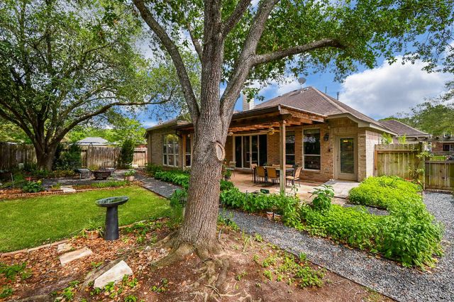 15423 Coral Leaf Trail, Cypress, TX 77433