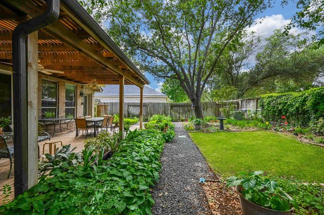 15423 Coral Leaf Trail, Cypress, TX 77433