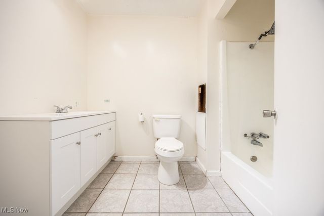 240 Woodland Acres Road, Marietta, OH 45750