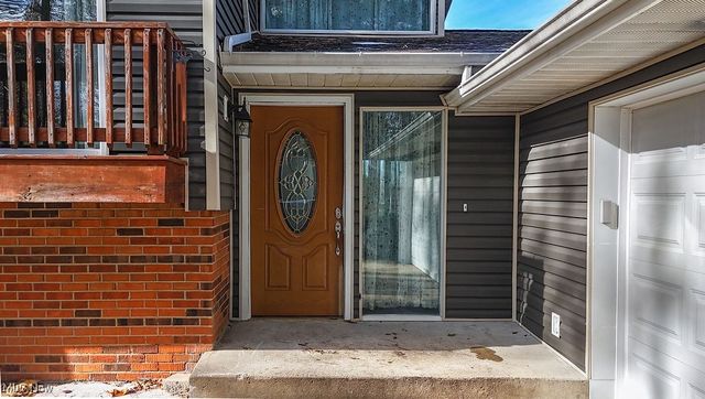 240 Woodland Acres Road, Marietta, OH 45750