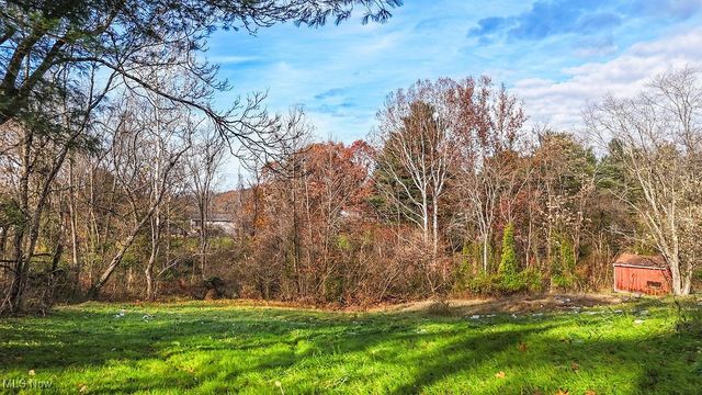 240 Woodland Acres Road, Marietta, OH 45750