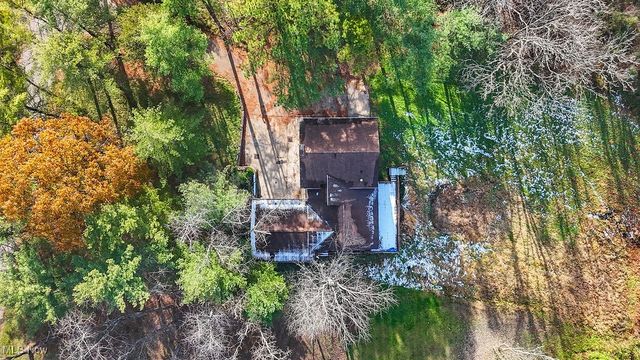 240 Woodland Acres Road, Marietta, OH 45750