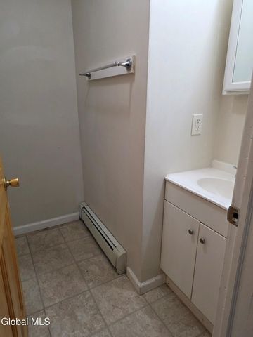 464-466 Washington Avenue, Albany, NY 12203