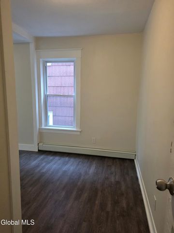 464-466 Washington Avenue, Albany, NY 12203