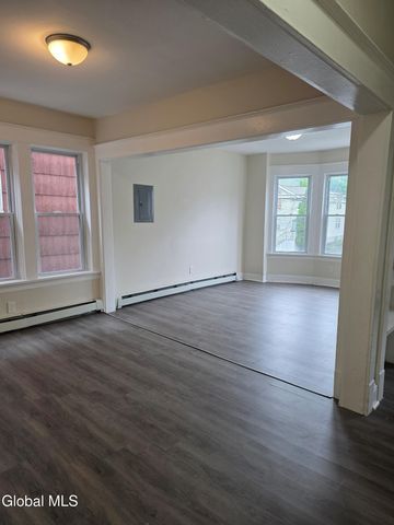 464-466 Washington Avenue, Albany, NY 12203