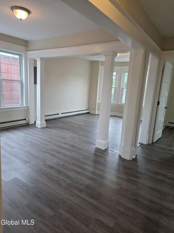 464-466 Washington Avenue, Albany, NY 12203